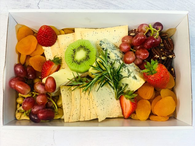 Individual Cheese & Fruit & Graze Box